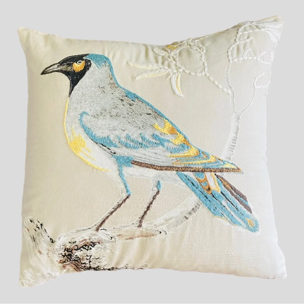 POTTERY BARN SCIENTIFIC BIRD EMBROIDERED THROW PILLOW INSERT 20x20.
